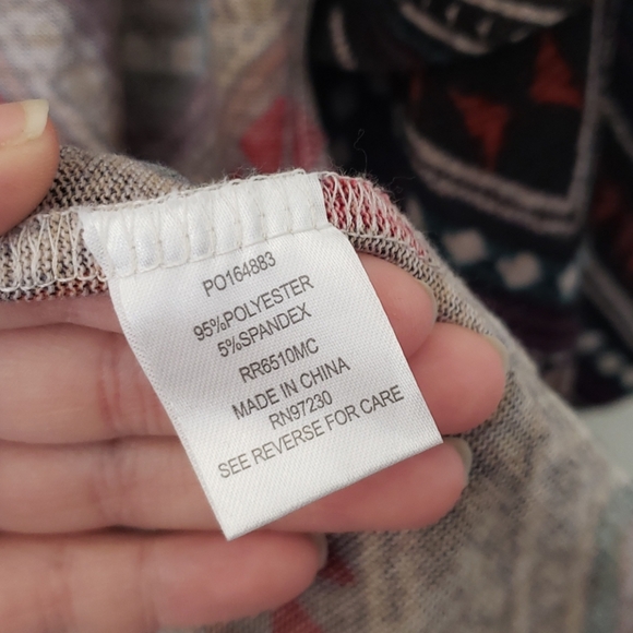 Almost Famous Tribal Print Soft Hooded Sweater - Picture 3 of 5